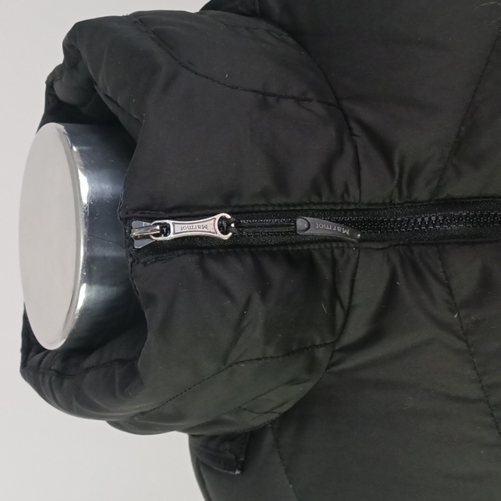 Marmot Women's 3/4 Black Puffer Jacket. - Picture 3 of 9